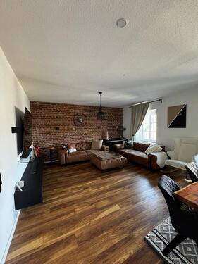 Foto - Schöne helle 4-Zimmer-Wohnung ( Möbeliert siehe Text)