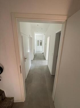 Foto - 5 Zimmer Wohnung zu vermieten - 750,00&nbsp;EUR Kaltmiete, ca.&nbsp; 105,00&nbsp;m&sup2;