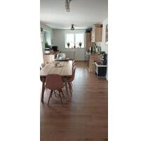 Sanierte 3 Zimmer-Wohnung im Grünen - Geiselwind