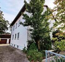 Zweifamilienhaus in Maxhütte-Leonberg - Maxhütte-Haidhof