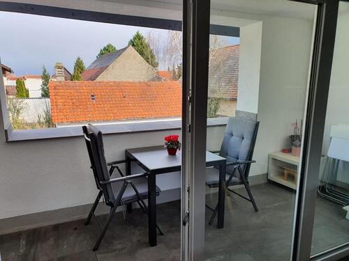 Foto - 3-Zimmer-Wohnung - 1.000,00&nbsp;EUR Kaltmiete, ca.&nbsp; 90,00&nbsp;m&sup2;