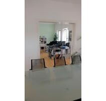 Bürofläche in saniertem Altbau - 1.400,00&nbsp;EUR Kaltmiete, ca.&nbsp; 134,00&nbsp;m&sup2; in Wolfsburg (PLZ: 38442) Ehmen