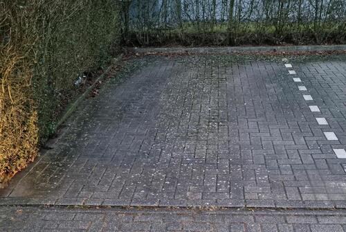 Foto - Parkplatz zu vermieten! - 35,00&nbsp;EUR Miete,