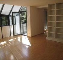 2 Zimmer Whg. teilmöbliert + Wintergarten + TG Stellplatz - Dachau