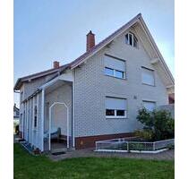 Großzügiges Zweifamilienhaus mit Garage in PetershagenLahde