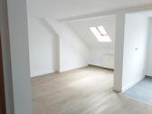 Foto - Dachgeschosswohnung in Glauchau, Erstbezug nach Renovierung nahe Lidl ab 01.11.2025