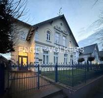 Stilvolle Altbauwohnung mit modernen Akzenten in Varel