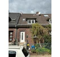 WG ZIMMER WOHNUNG REIHENHAUS SEBALDSBRÜCK SANIERT HAUS - Bremen Hemelingen