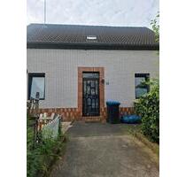 Haus. 7 ZIMMER frechen - 2.200,00&nbsp;EUR Kaltmiete, ca.&nbsp; 150,00&nbsp;m&sup2; in Frechen (PLZ: 50226)