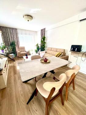 Foto - Montenegro, Becici Apartment mit einem Schlafzimmer
