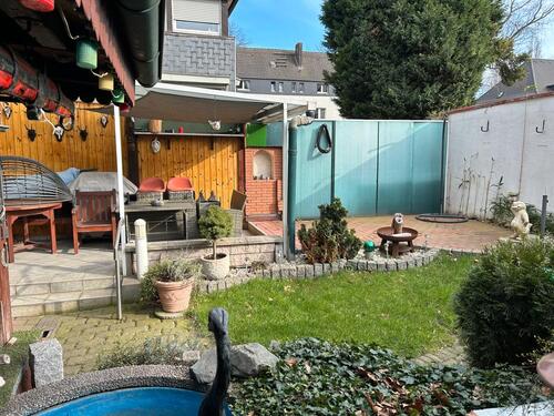 Foto - 16 Zimmer Mehrfamilienhaus, Wohnhaus zum Kaufen in Duisburg
