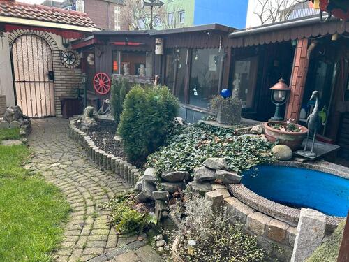 Foto - 16 Zimmer Mehrfamilienhaus, Wohnhaus in Duisburg