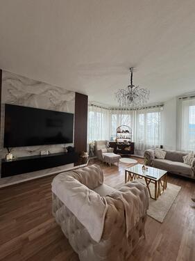 Foto - Großzügige 3 Zimmer-Wohnung in begehrtem Krefeld-Linn zu Verkauf