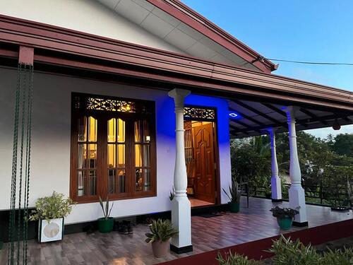 Foto - Haus zu verkaufen in Moronthuduwa Sri Lanka