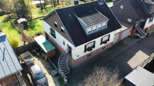 Foto - Großes Einfamilienhaus in Quierschied
