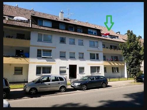 Foto - Dachgeschosswohnung mit kleinem Balkon