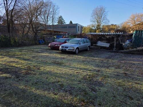 Foto - Freifläche zu vermieten !! Nähe Flughafen