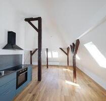 Charmante 3-Zimmer-Maisonettewohnung im sanierten Denkmal. - Stuttgart Stuttgart-Süd
