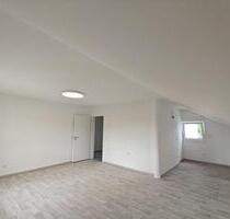 Helle 80 qm Wohnung in ruhiger Lage von Pohlheim-Hausen.