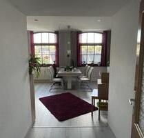 125 m² Familienwohnung mit Aufzug & Stellplatz - Thalheim/Erzgebirge