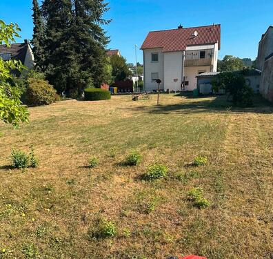 Foto - Freistehendes Zweifamilienhaus in ruhiger Lage