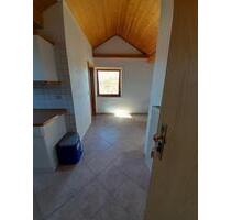 2-Zi.-DG-Wohnung teilmöbiliert - 440,00&nbsp;EUR Kaltmiete, ca.&nbsp; 29,00&nbsp;m&sup2; in Reichertsheim (PLZ: 84437)