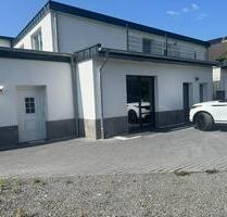 Modernes 80 m² Apartment mit Terrasse & Stellplatz in Engelskirchen-Wiehlmünden