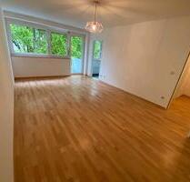 Wohnung zu vermieten - 1.200,00 EUR Kaltmiete, ca. 37,00 m² in München (PLZ: 81929) Bogenhausen Wohnung zu vermieten - 1.200,00 EUR Kaltmiete, ca. 37,00 m² in München (PLZ: 81929) Bogenhausen