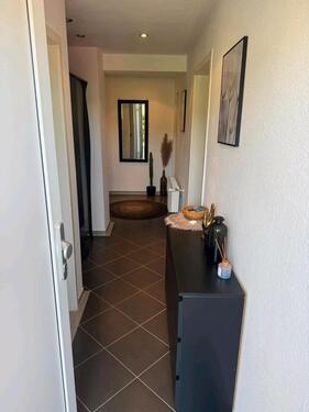 Foto - Helle 2,5 Zi.Mietwohnung 50 qm mit Terrasse ab 15.06. Hallwangen