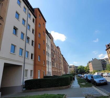 Foto - Moderne 2 Zimmerwohnung mit Wohnküche im Schloßviertel