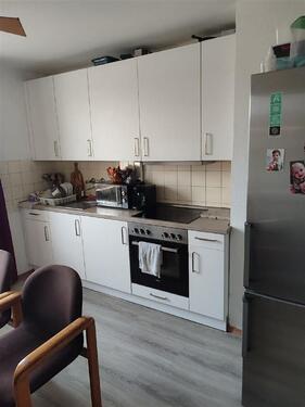 Foto - Sehr große Wohnung - 550,00&nbsp;EUR Kaltmiete, ca.&nbsp; 93,00&nbsp;m&sup2;