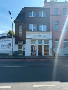 Foto - Mehrfamilienhaus in MG Rheydt - 390.000,00&nbsp;EUR Kaufpreis, ca.&nbsp; 160,00&nbsp;m&sup2;