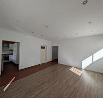 Charmante 3-Zimmer-Wohnung im Herzen von Mönsheim