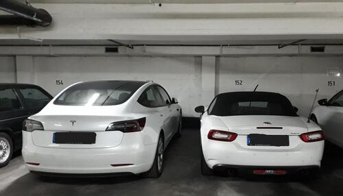 Foto - Großzügiger Stellplatz in einer Tiefgarage in Frankfurt Bornheim