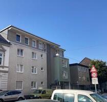 Moderne 3-Zimmer-Dachgeschosswohnung mit Balkon & Aufzug - Oberhausen