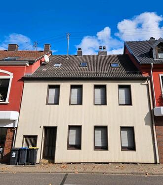 Foto - 1-2 Familienhaus in Ottweiler Zentrale Lage