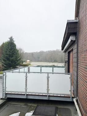 Foto - Terrasse, 2x Balkone in Duisburg Röttgersbach