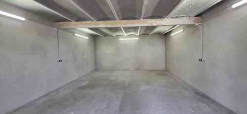 Foto - Garage zu vermieten 46,00 m² - 358,00&nbsp;EUR Miete,