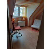 3 Zimmer Dachgeschosswohnung - 670,00 EUR Kaltmiete, in Troisdorf (PLZ: 53840)