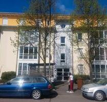 Helle 1 Zimmer Wohnung mit Einbauküche - Augsburg Firnhaberau