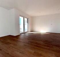 Neubau zur Miete! Wunderschöne 4,5-Zimmer Erdgeschosswohnung mit Soutarrain, 2 Bäder, KfW55, uvm - Gersthofen