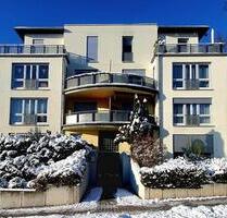 Tiefgaragenstellplatz in der Rennerbergstr. 3 in Radebeul zu vermieten