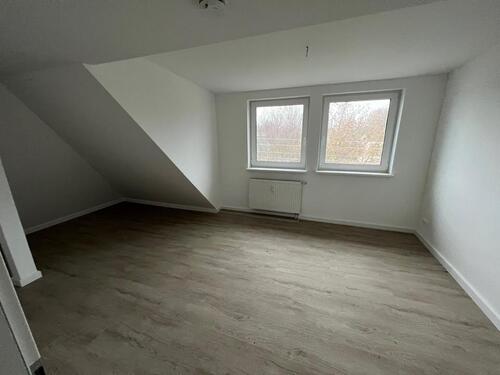 Foto - Dachgeschoßwohnung in Südliches Anhalt zur Miete