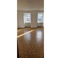 Vermiete helle 3-Zi.-Wohnung in Landshut (Nikola) ab sofort