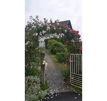 EinZweifamilienhaus aus in Regen