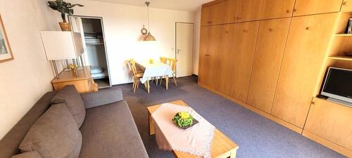 Foto - Eigentumswohnung mit Hallenbad - 36.000,00&nbsp;EUR Kaufpreis, ca.&nbsp; 38,52&nbsp;m&sup2;