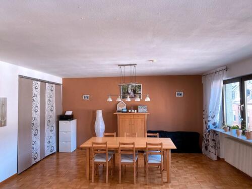 Foto - Großzügige Dreiraumwohnung mit Terrasse, Balkon, EBK, Keller