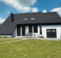 Modernisiertes Einfamilienhaus mit Garten & Terrasse in Istrup - Blomberg