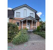 Einfamilienhaus in Linnich - 300.000,00&nbsp;EUR Kaufpreis, ca.&nbsp; 110,00&nbsp;m&sup2; in Linnich (PLZ: 52441)