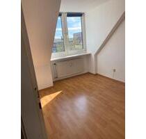 Helle 3-Zimmer-Dachgeschosswohnung in Wandsbek - Top Lage - Hamburg